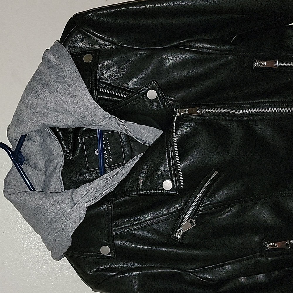 Bagatelle women's soft faux leather moto jacket with removable hoodie black M